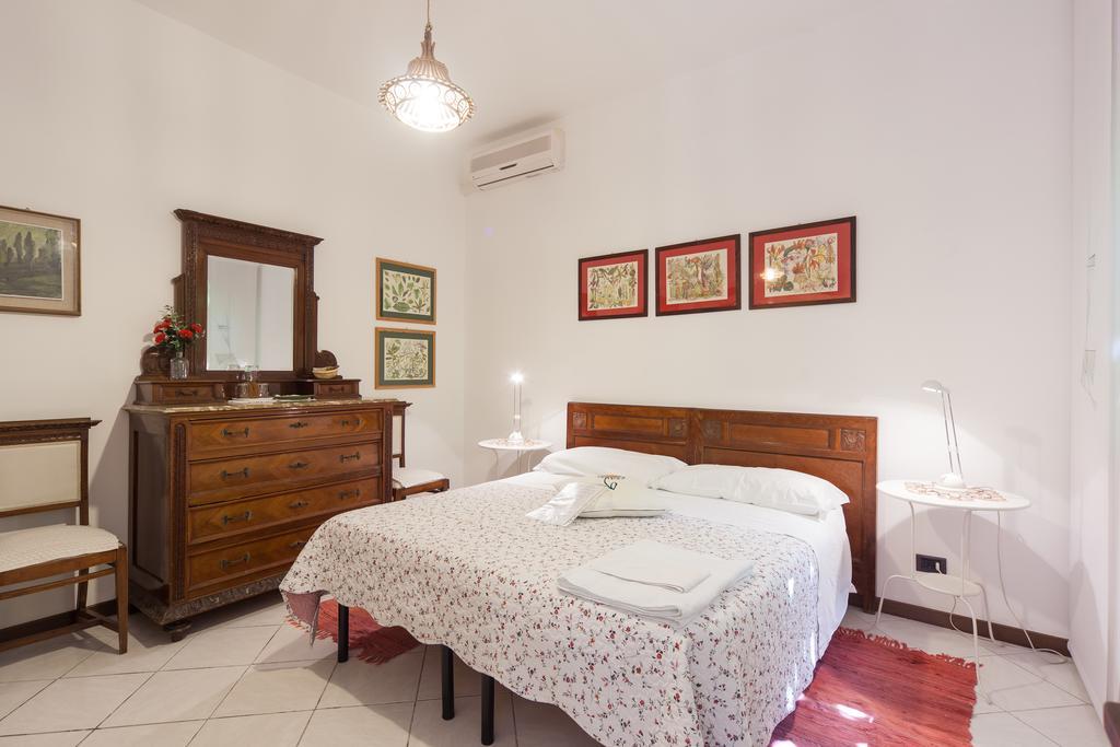 Al Quadrifoglio Bed & Breakfast Βερόνα Δωμάτιο φωτογραφία