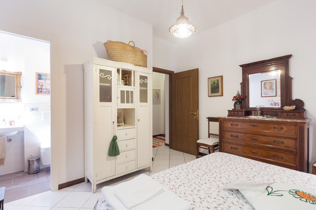 Al Quadrifoglio Bed & Breakfast Βερόνα Δωμάτιο φωτογραφία
