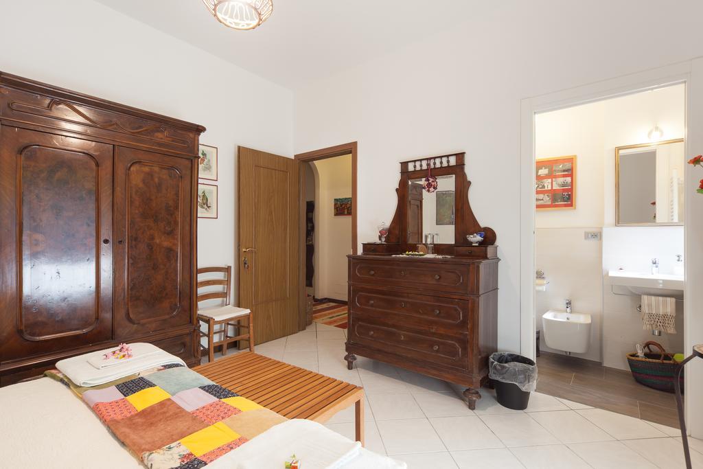 Al Quadrifoglio Bed & Breakfast Βερόνα Δωμάτιο φωτογραφία